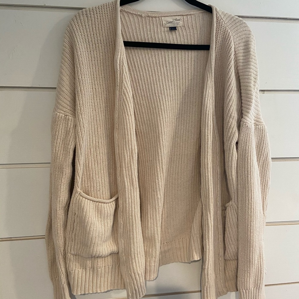 Universal Thread Cardigan Medium